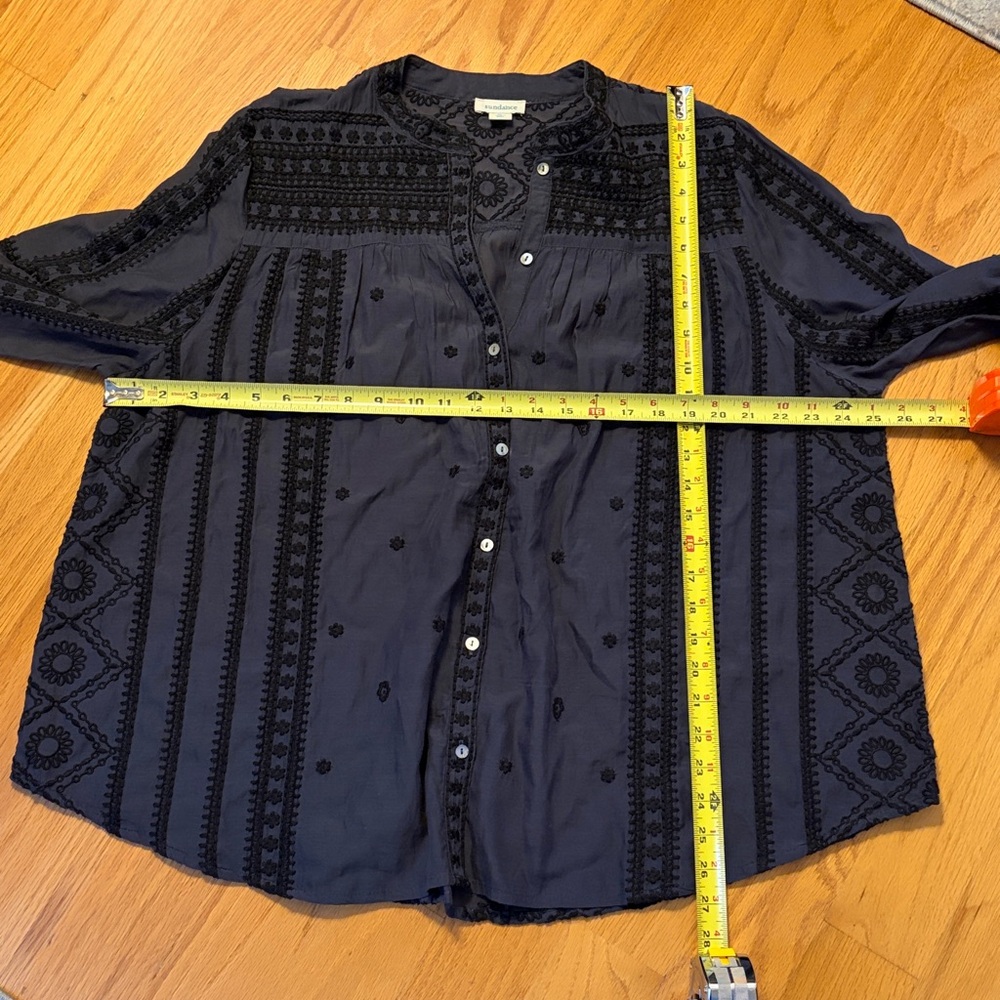 Sundance Corrine Romance embroidered Top size XL navy blue - Picture 4 of 8